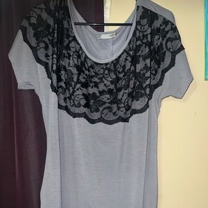 Maurices Gray Short-Sleeve Top with Black Lace Yoke